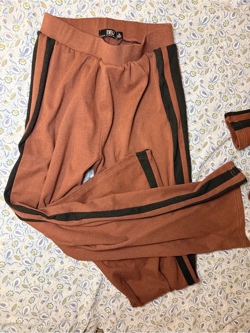 BBJ Los Angeles matching top and pant brown with black stripe size M